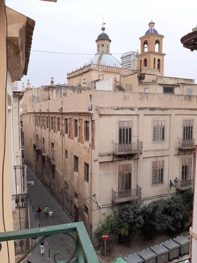 La Basilica Apartaments Gam Alicante Luaran gambar